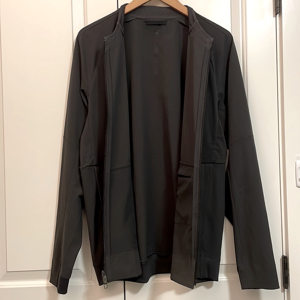 Lululemon jacket - Picture 2 of 14